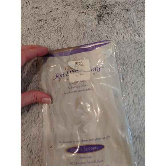 Silkies Ultra Soft Dimensions Nylons Control Top 120402 Panty X-Tall Beige Sheer - Picture 3 of 4